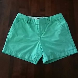 Tommy Hilfiger teal green short.  Size 4.